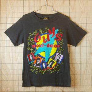 古着メンズUSA(アメリカ)製90'sコットン100%ブラック(黒)GUYS next-doorバンドTシャツ【Changes】