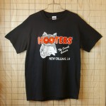 古着USA製ブラック(黒)デルタ・マグナムウエイトHOOTERS(フーターズ)ふくろう半袖Tシャツ【DELTA MAGNUM WEIGHT】