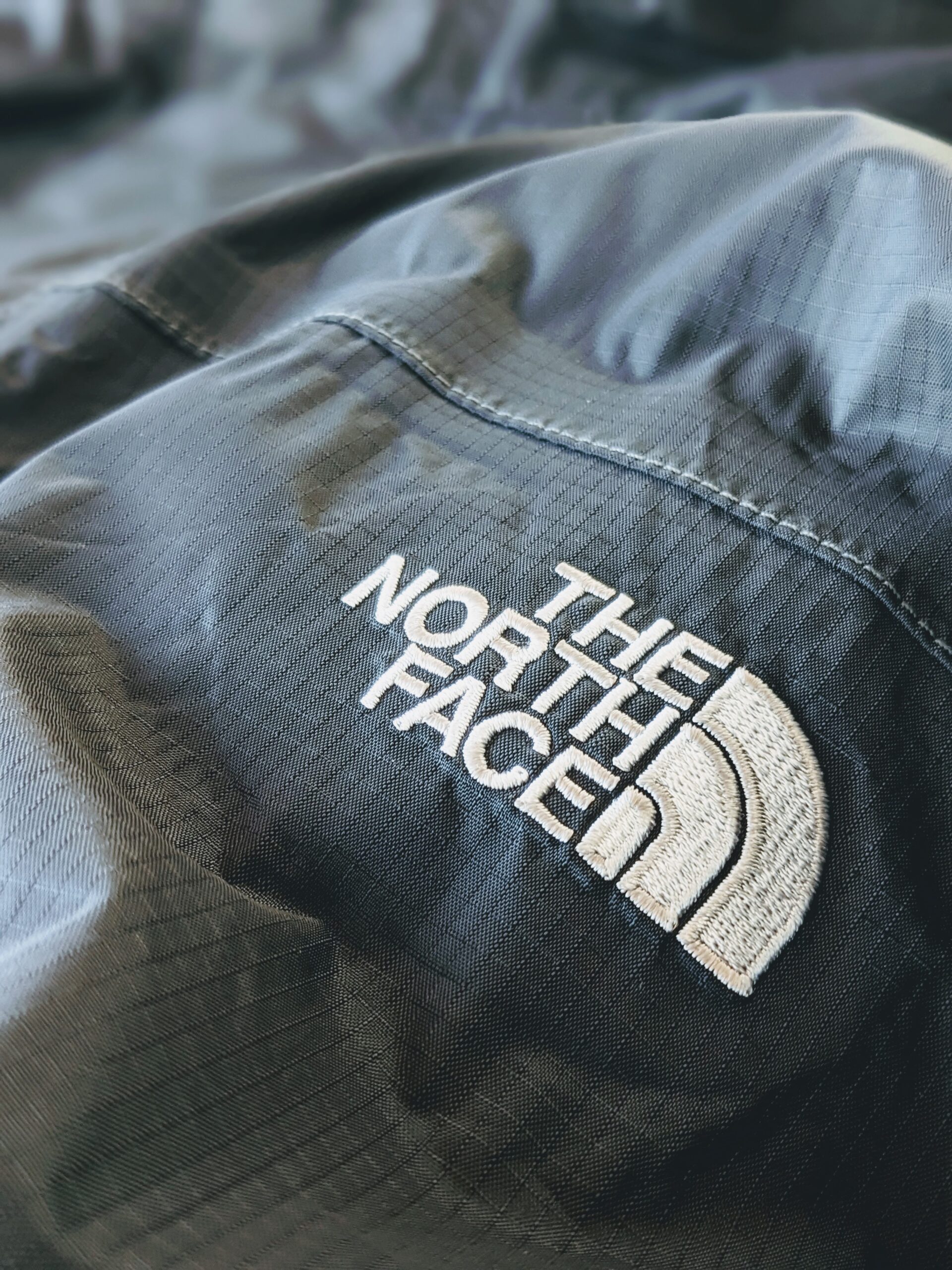 USA THE NORTH FACE HYVENT Jacket Black Mens-M – ataco garage blog