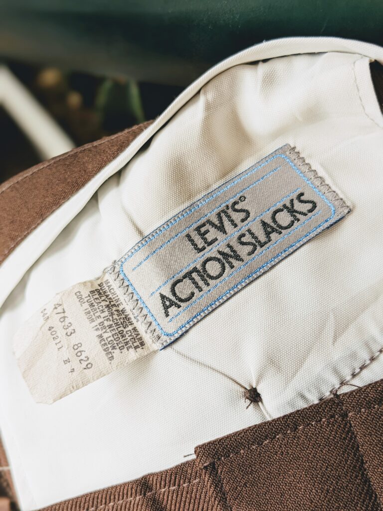 70s LEVI’S ACTION SLACKS