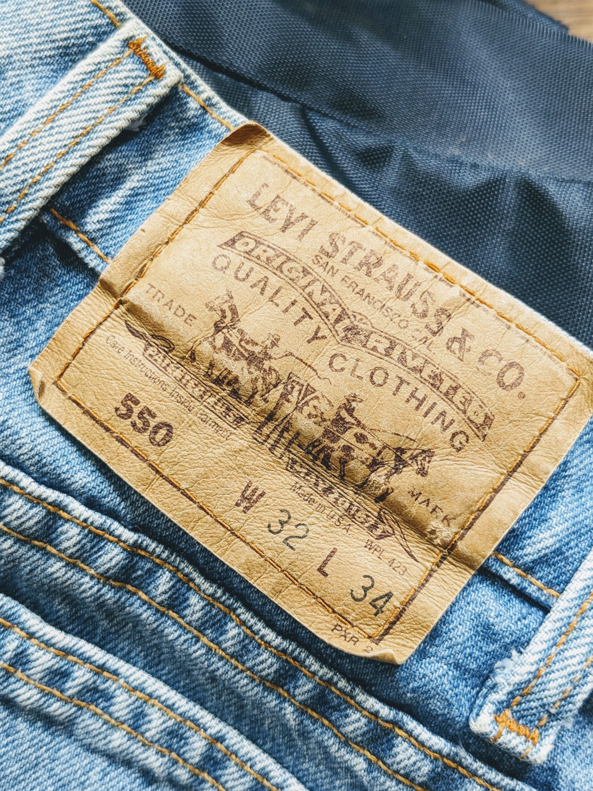 1990s USA Levi's 550 Tapered Blue Denim Pants W32 – ataco garage blog