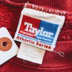 1980s-90s USA Taylor Print Sweat Shirt Red Mens-M