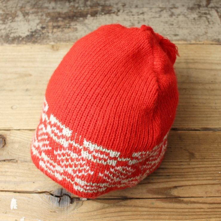 70s 80s EURO ウールニットキャップ レッド ポンポン ユーロ ヨーロッパ古着