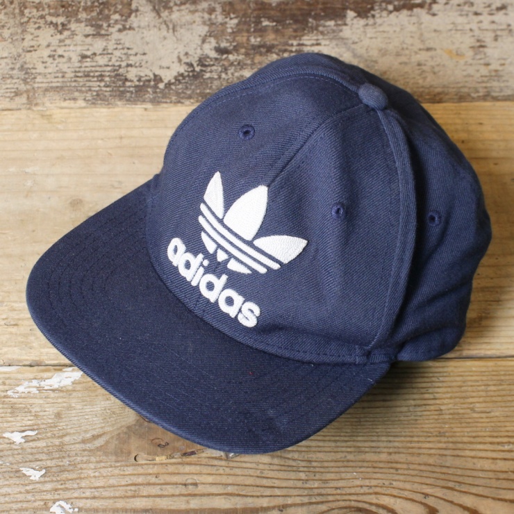 USA adidas ロゴ 刺繍 キャップ 帽子 ネイビー 青 フリーサイズ アメリカ古着