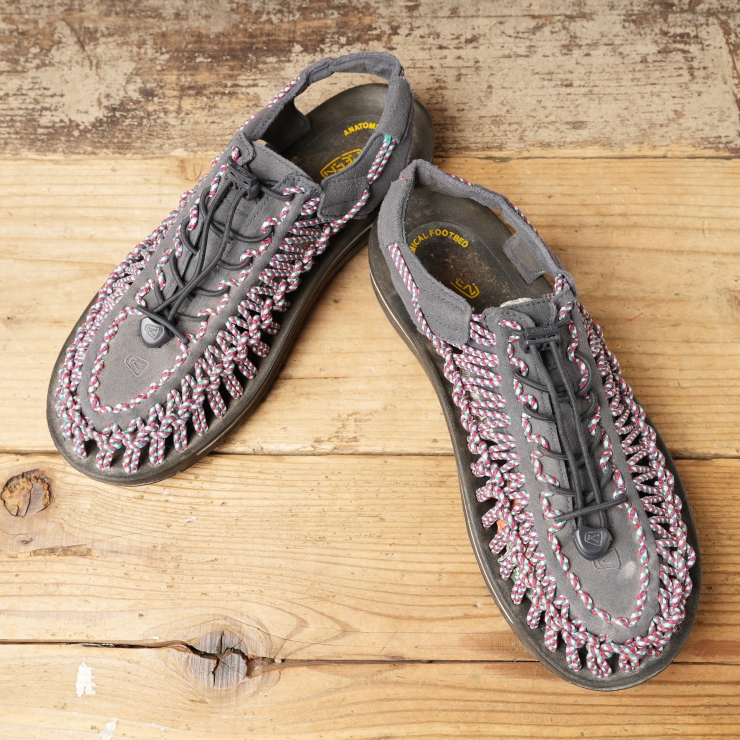 USA KEEN キーン ユニークフラットサンダル ネイビー スポーツ 28cm アメリカ古着