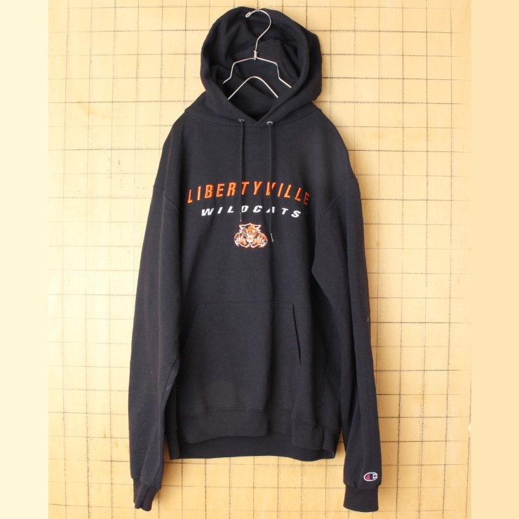 USA champion チャンピオン LIBERTYVILLE WILDCATS 刺繍 スウェットパーカー ブラック 黒 メンズM フーディー アメリカ古着