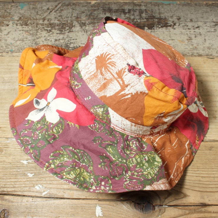 70s 80s イタリア製 花柄 コットン ハット 帽子 レッド レディースSM相当 ヨーロッパ古着