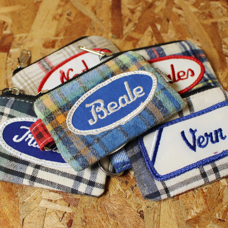 USED WEAR REMAKE ITEM/古着リメイク/チェックネルワッペン小銭入れ・コインケース/送料無料