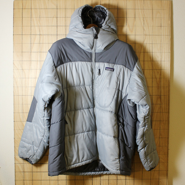 patagonia/古着2006年製DAS Parka(ダスパーカ)グレーアウトドア中綿ジャケット/ビレイパーカ/メンズLサイズ