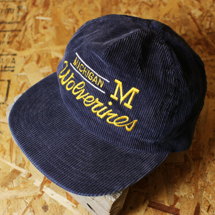 MICHIGAN Wolverines/古着ネイビー×イエローフットボール刺繍入りコーデュロイキャップ/cap-87