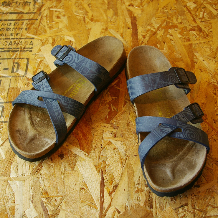 【BIRKENSTOCK Papillio】パピリオネイビービルケンメンズ総柄サンダルsize26.0cm