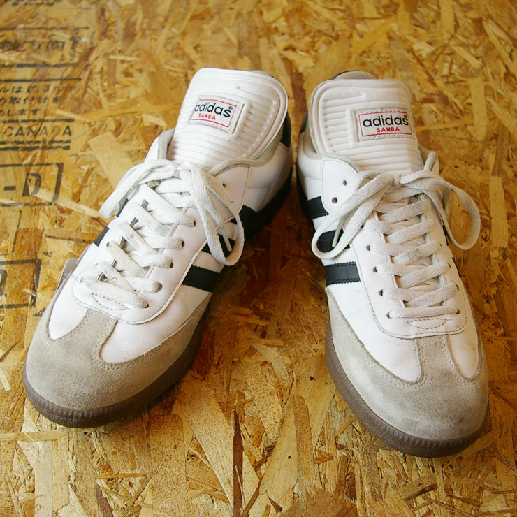 【adidas】古着アディダスSAMBA(サンバ)ホワイトスニーカーメンズ27.5cmUS9ハーフ