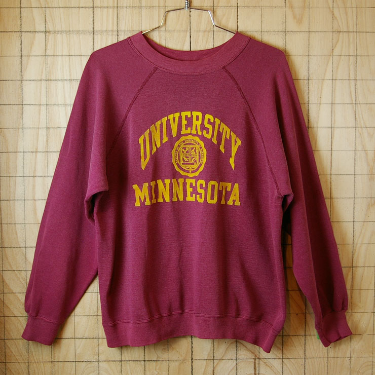 【Champion】USA製ビンテージ80s古着UNIVERSITY-MINNESOTAワインレッドフロッキープリントラグランカレッジスウェット|LARGEサイズ