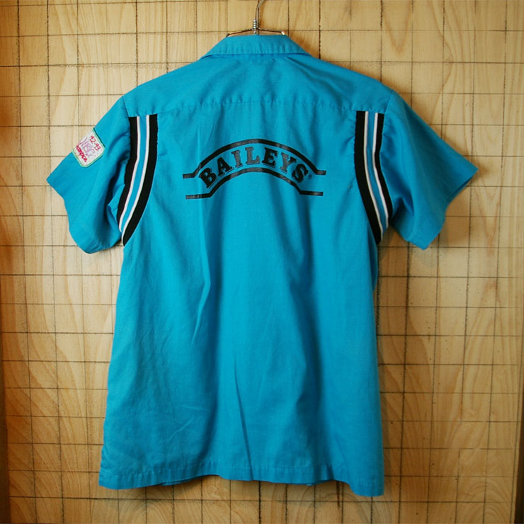 【Hilton】90's古着USA(アメリカ)製半袖ターコイズブルー×ブラック(青×黒)BAILEYSボーリングシャツ(ヒルトン) / 古着屋