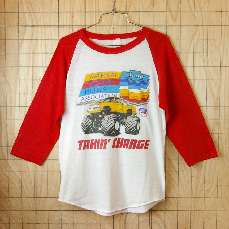 【ビンテージ】古着80sシボレー(CHEVROLET)レッド×ホワイト(赤×白)TAKIN'CHAGEラグラン7部袖プリントTシャツ